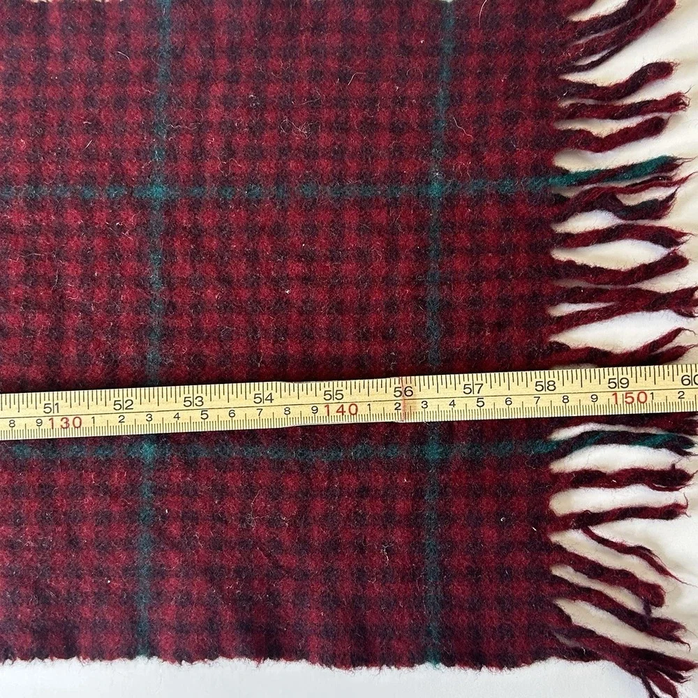 Vintage The Man's Shop Lord & Taylor Plaid 100% Lambs Wool Scarf Multicolor 70s